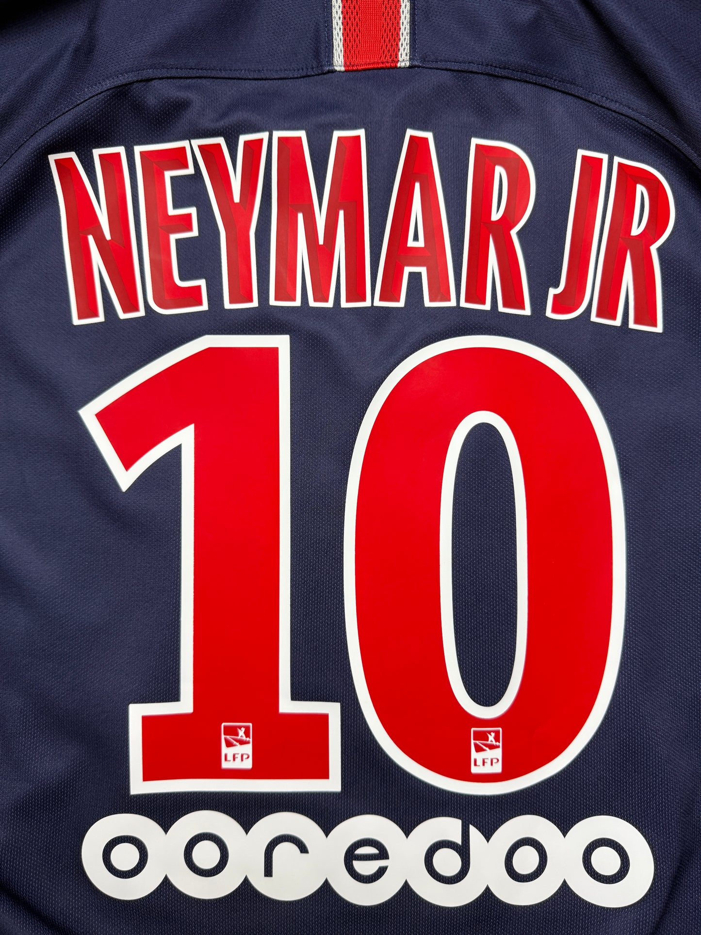 Neymar Jr. Paris Saint Germain 18/19 (M)
