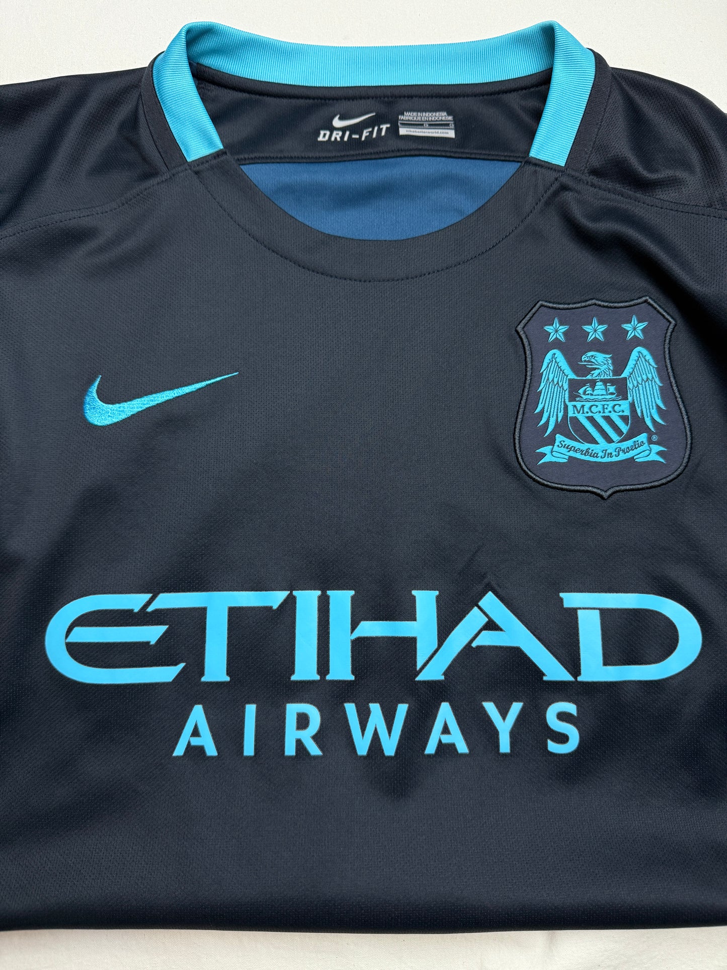 Sergio Agüero Manchester City 15/16 (L)