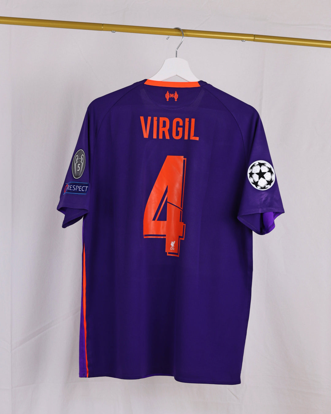 Virgil Van Dijk Liverpool FC 18/19 (L)