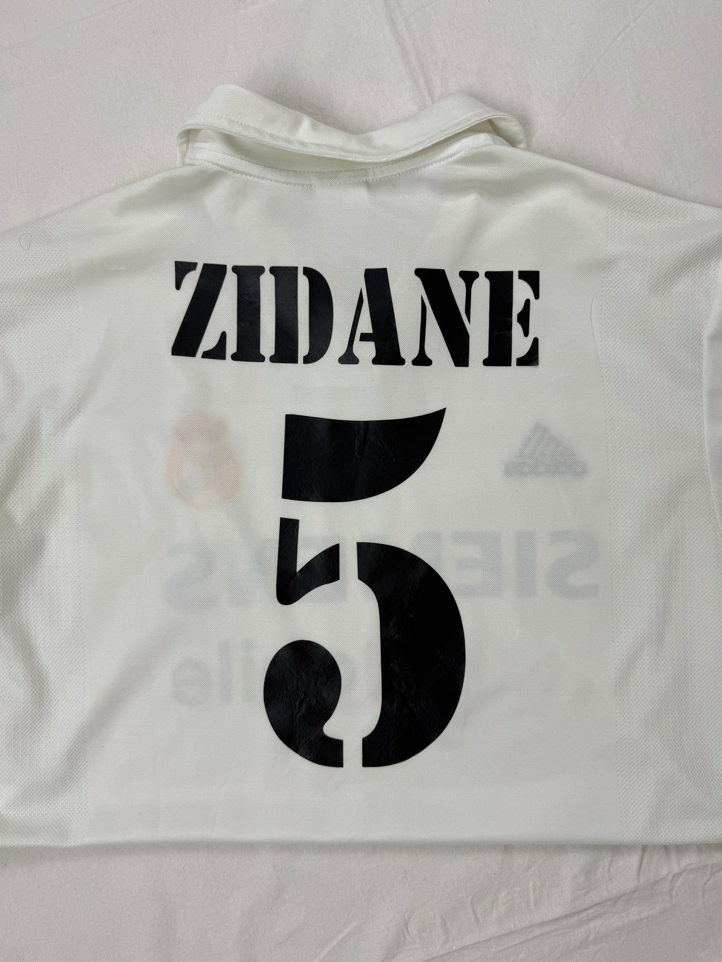 Zinedine Zidane Real Madrid 01/02 (L)