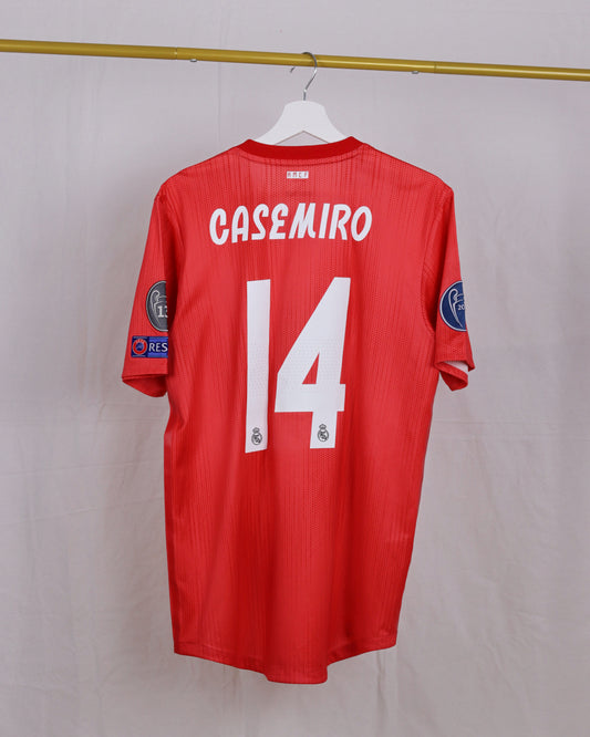 Casemiro Real Madrid 18/19 (L)