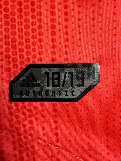 Casemiro Real Madrid 18/19 (L)