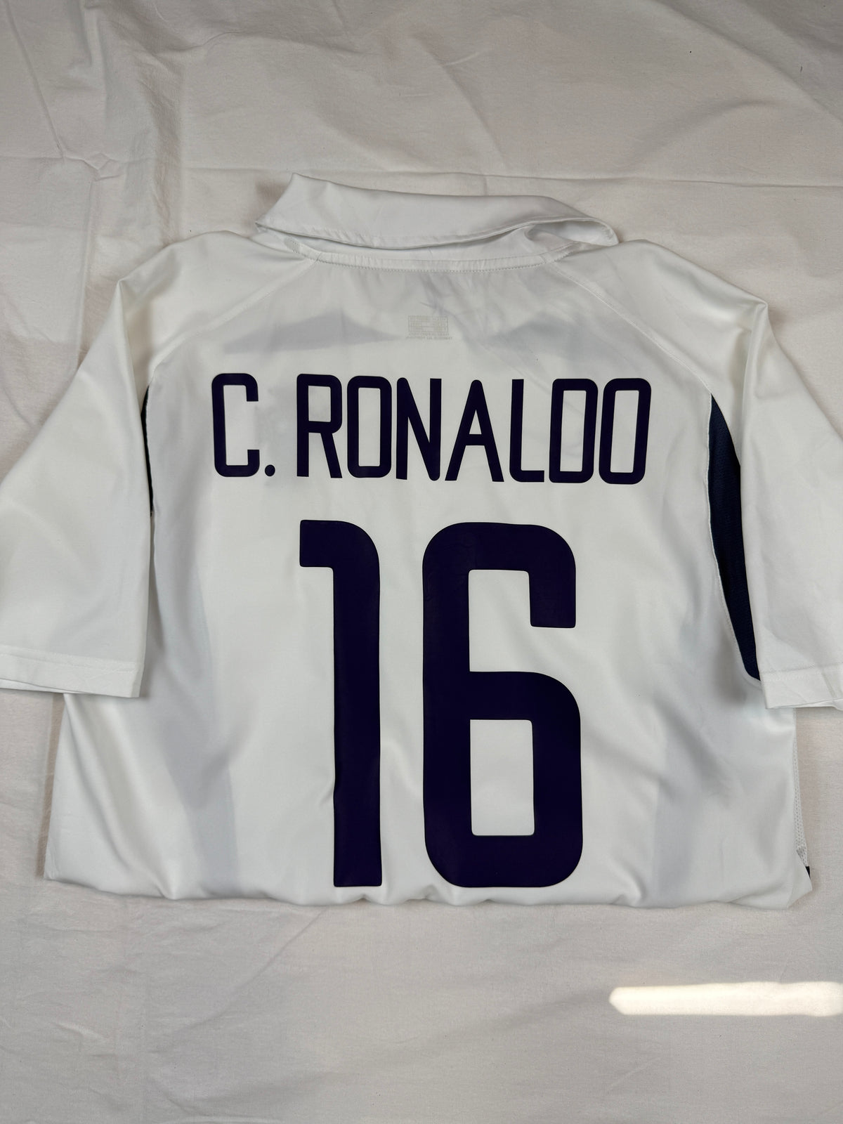 Cristiano Ronaldo Portugal 02-04 (M)