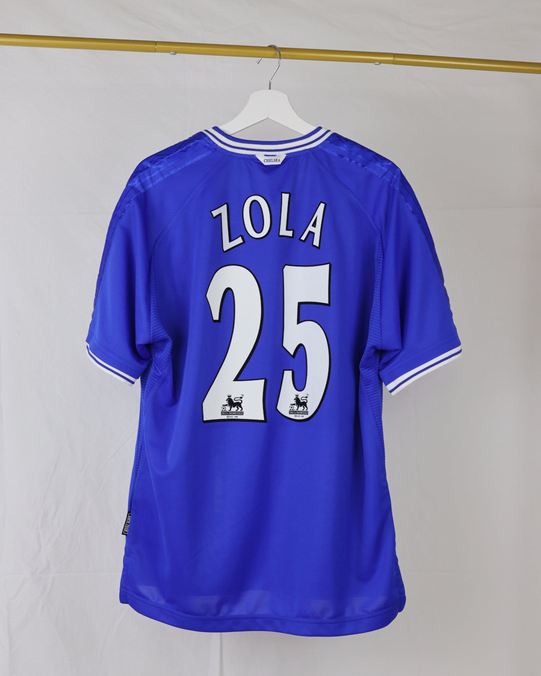 Gianfranco Zola Chelsea 99-01 (L)