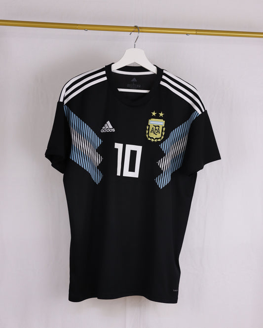 Lionel Messi Argentina 2018 (L)