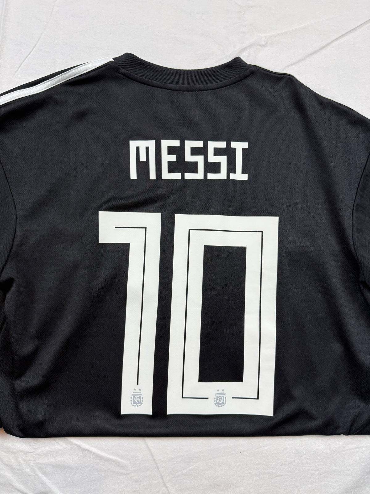 Lionel Messi Argentina 2018 (L)