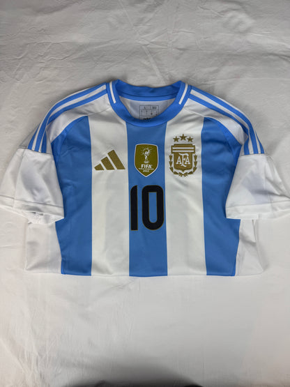 Lionel Messi Argentinien 2024 (L)