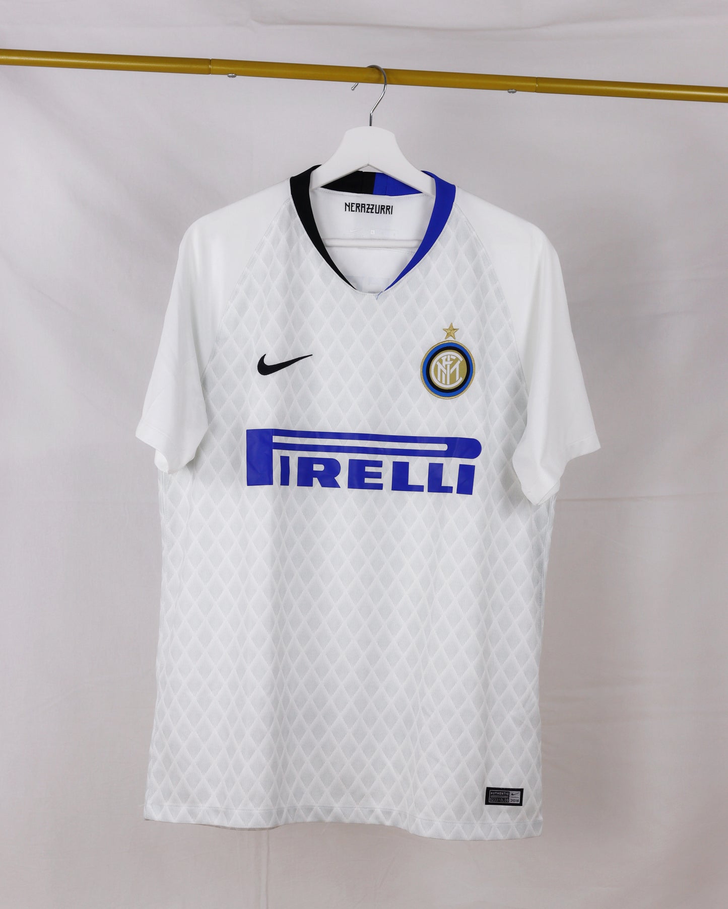 Radja Nainggolan Inter Mailand 18/19 (L)