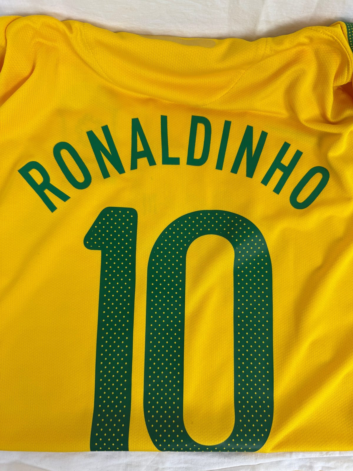 Ronaldinho Brazil 2010 (L)