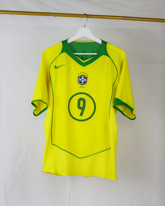 Ronaldo Nazário Brazil 04-06 (L)