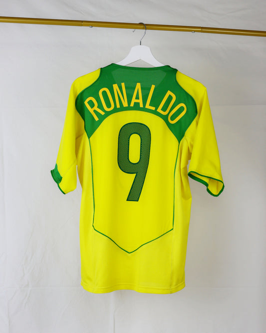 Ronaldo Nazário Brazil 04-06 (L)