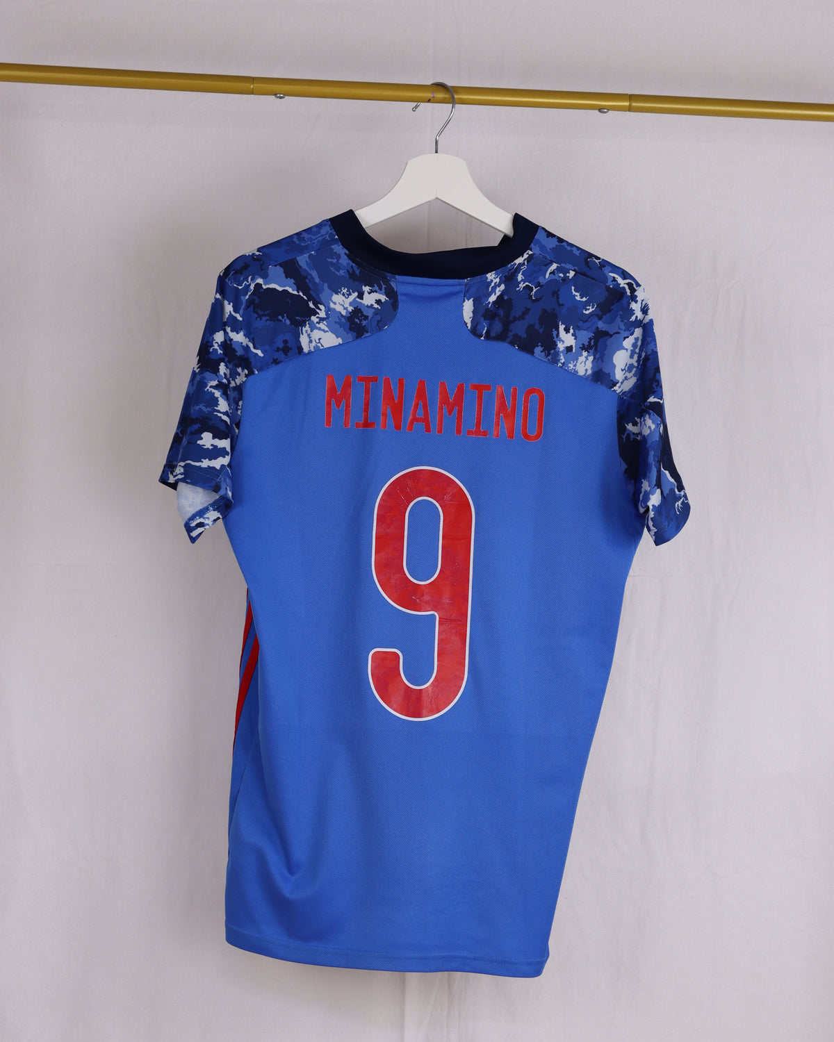 Takumi Minamino Japan 20/21 (M)