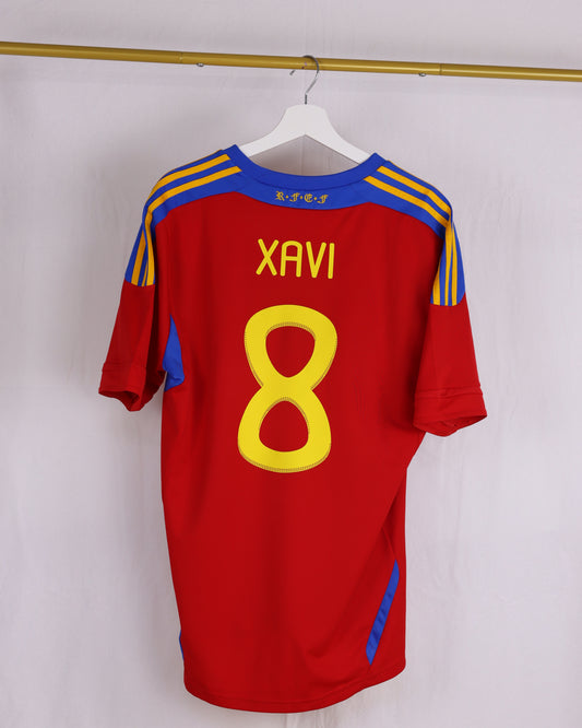 Xavi Spain 2011 (L)